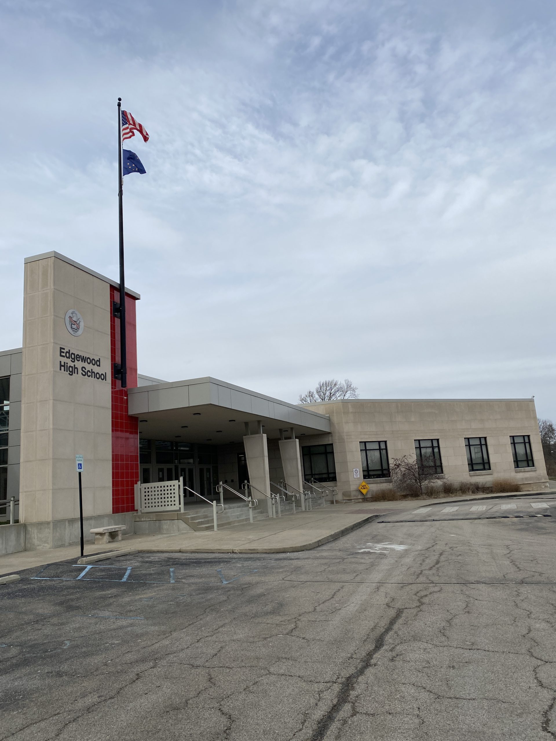 Edgewood High School - Edgewood Schools